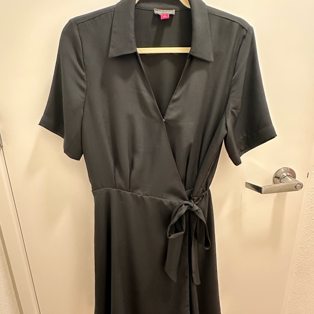Vince Camuto Black Wrap Midi Dress